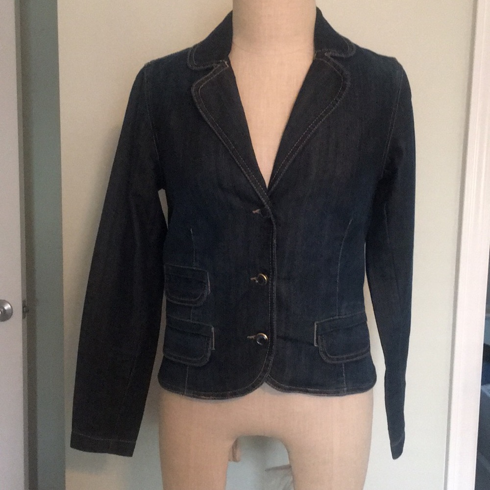 Bandolino Blu Fitted Jean Jacket